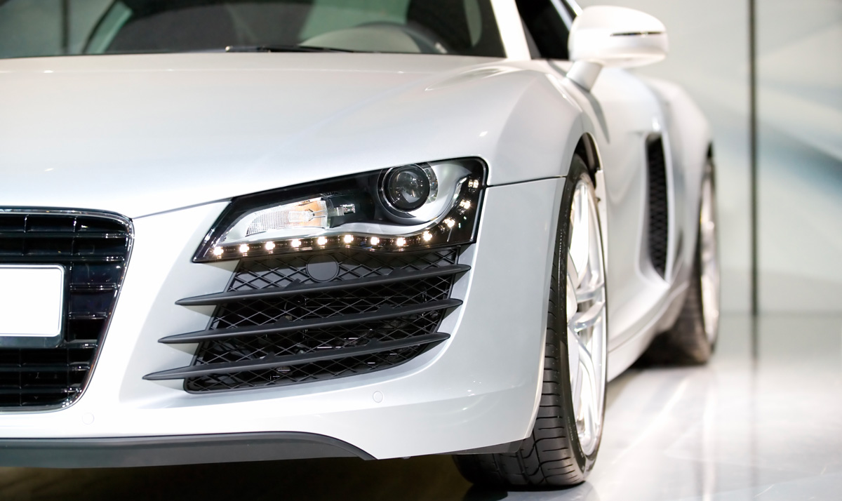 Les phares LED d'une Audi sportive R8