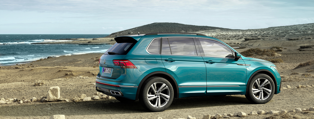Volkswagen Tiguan au bord de mer