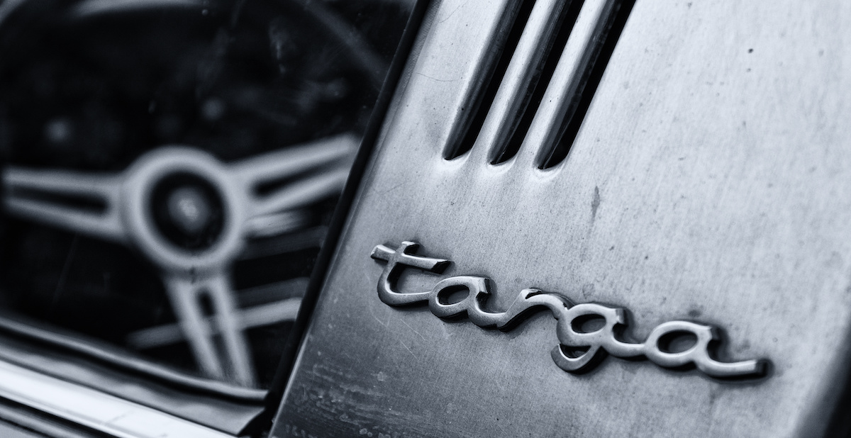 Le détail d'un Porsche 911 Targa exposée à Berlin en Allemagne