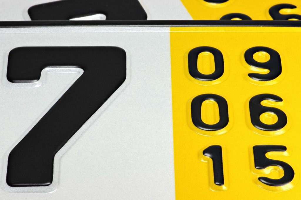 Plaques de transit allemandes que sont les plaques jaunes