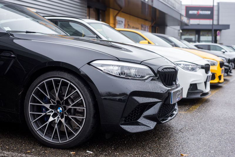 plusieurs BMW à la vente