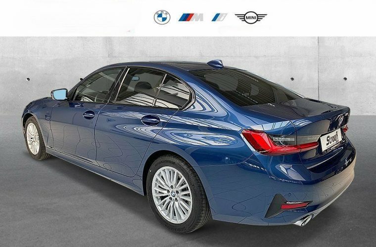 Bmw 320i Limousine