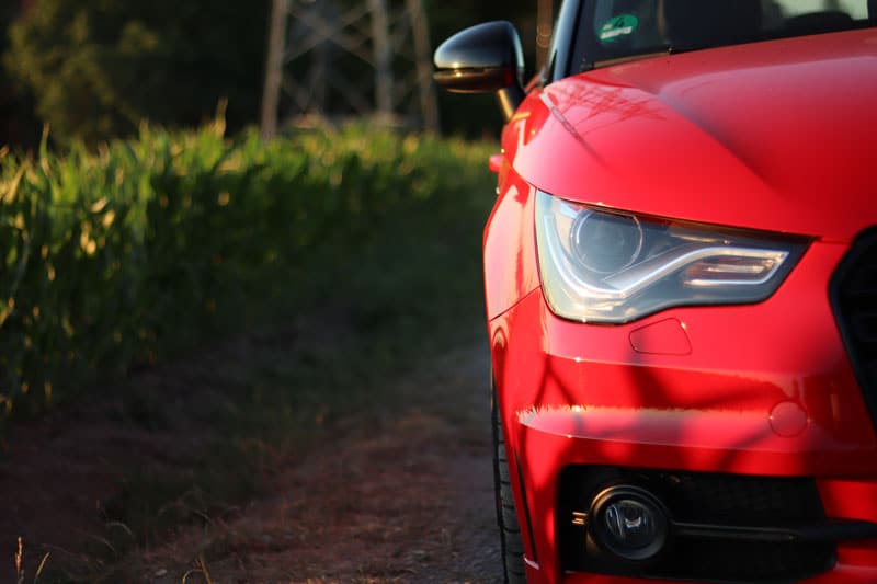Zoom sur l'avant d'une Audi A1