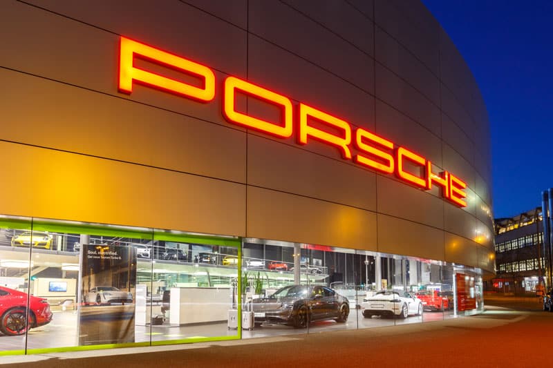 enseigne Porsche