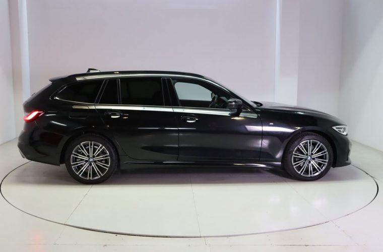 BMW 320 d M-Paket - 38 810€ - 43 532 km - 69979