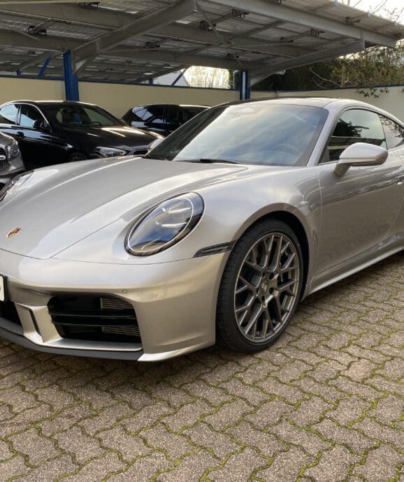 Import Porsche 911/992 II Carrera S de 12/2025 à 242.600€