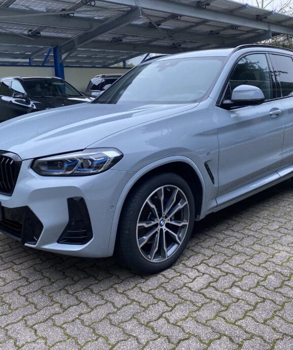 Importé BMW X3 X-Drive 30d M-Sport 286cv de 10/23 à 58.180€