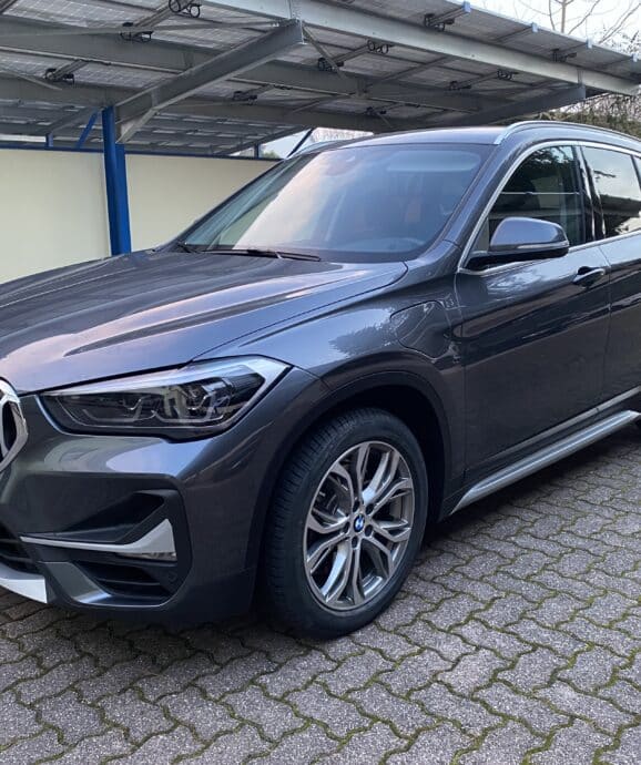 Importé BMW X1 X-Drive 25e X-line 220cv de 01/21 à 24.500€