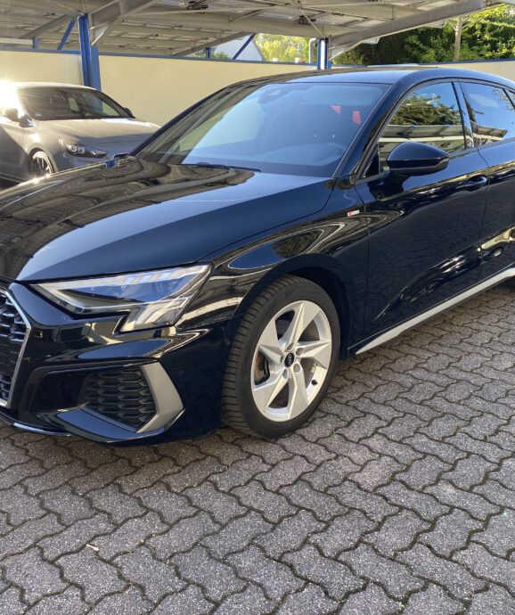 Importé Audi A3 Sportback 30 TFSI S-Line ext. 110cv de 10/2022 à 22.900€